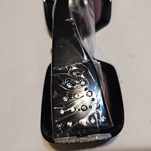 NWT Black Sunglasses with Rhinestone Accents - Picture 6 of 9